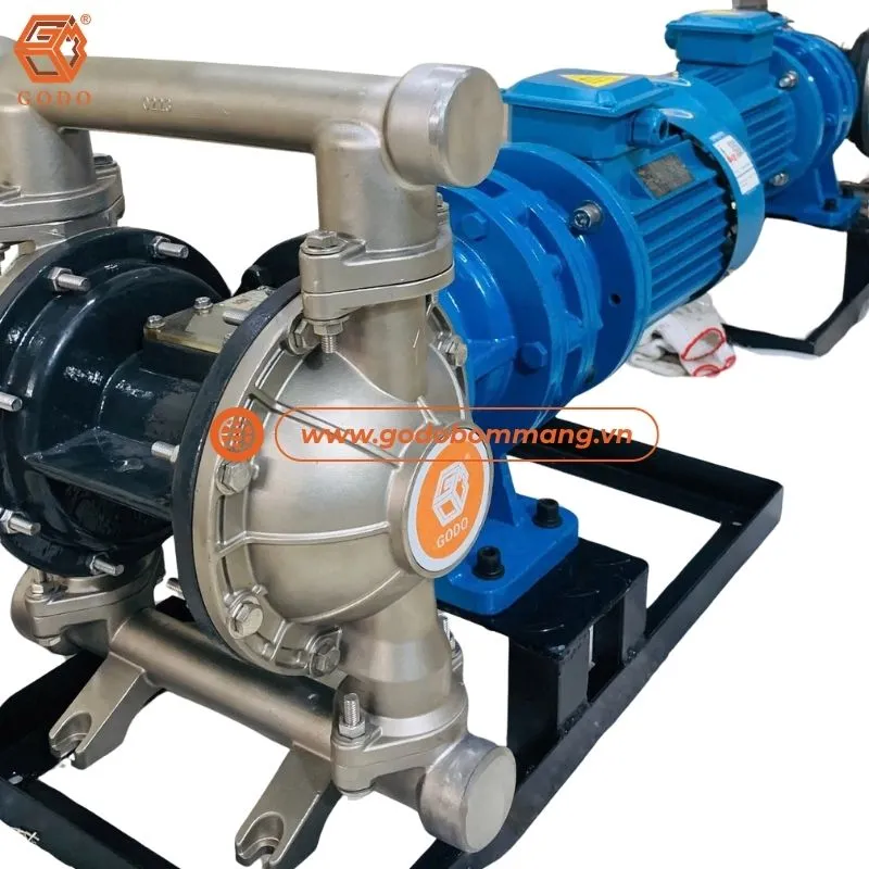 Bơm màng điện chống ăn mòn GODO DBY3-40PTFF thân inox 304