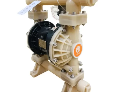 PVDF Là Gì? Vì Sao Máy Bơm Công Nghiệp Thân PVDF Được Ưa Chuộng?