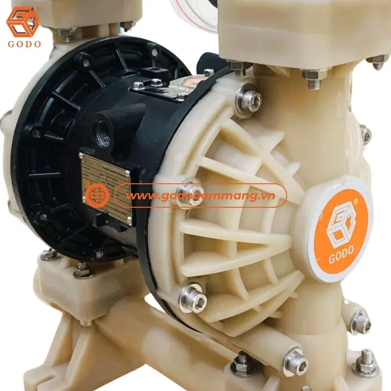 Vật liệu PVDF dùng trong máy bơm công nghiệp