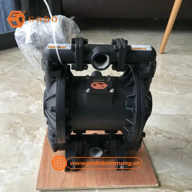 giá bơm màng điện