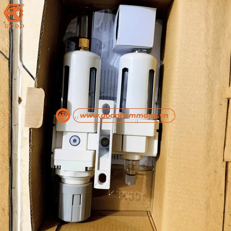 Máy bơm bột GODO QBF3-80 được đóng gói cẩn thận