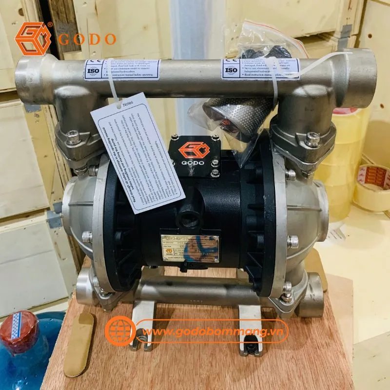 Bơm màng chạy bằng khí nén GODO QBY3-40PTFF