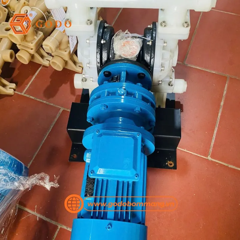 Bơm màng hóa chất chính hãng GODO DBY3-40STFF
