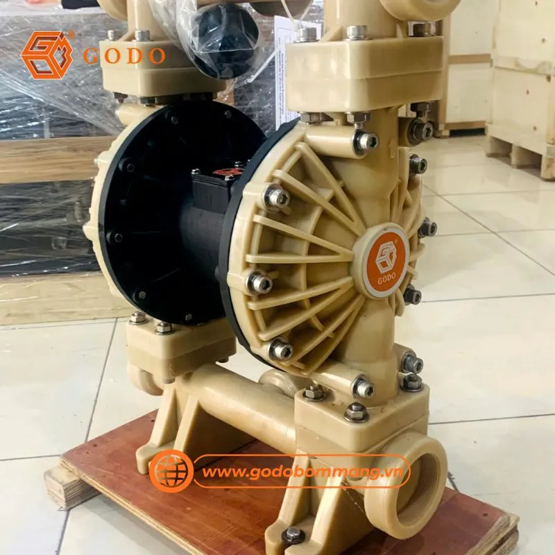 Bơm màng khí nén bơm hóa chất