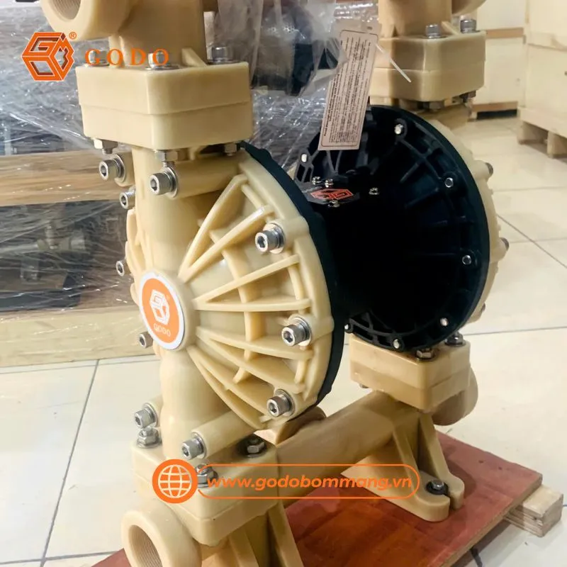 Bơm màng khí nén bơm hóa chất