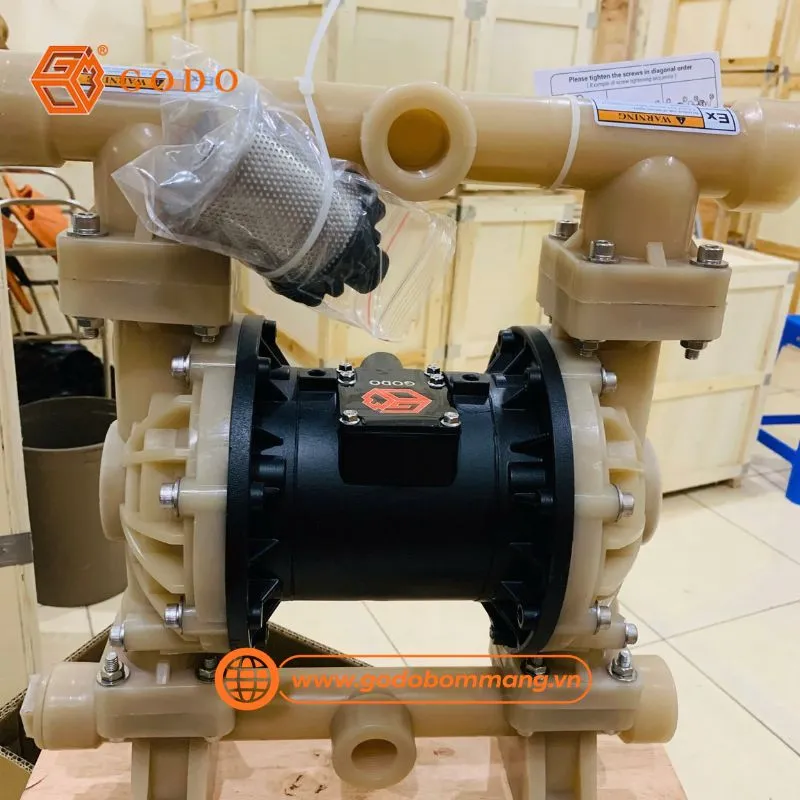 Bơm màng khí nén công nghiệp GODO QBY3-40FTFF
